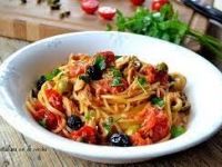 Spaghetti con bonito fresco y tomate