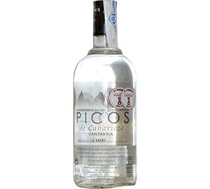 Picos de Cabariezo licor de aguardiente de orujo