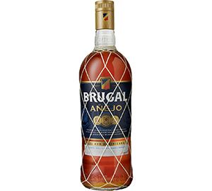 Brugal ron añejo superior Dominicano