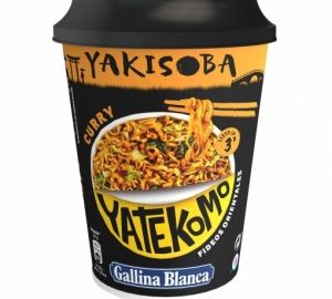 Fideos orientales Yatekomo Yakisoba curry Gallina Blanca 90 g.