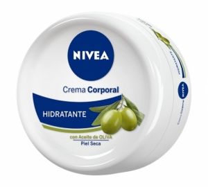 Crema corporal hidratante con aceite de oliva Nivea 300 ml.